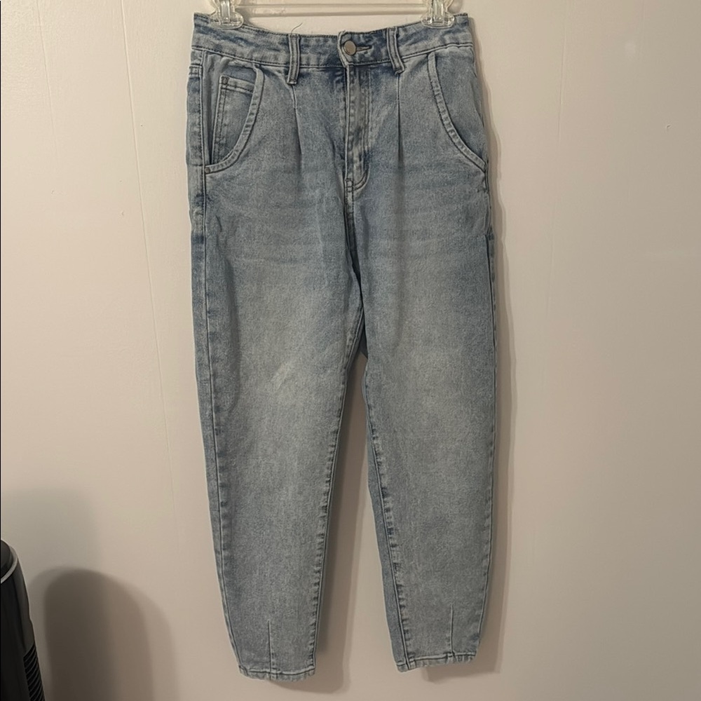 Blue Relaxed Jeans Classic Fit